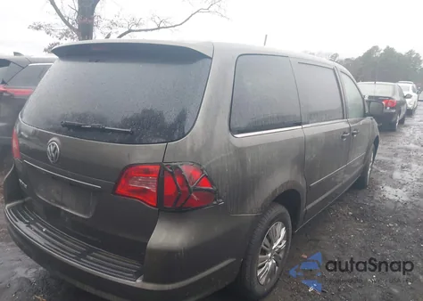 2010 Volkswagen Routan S из США, поврежденный, VIN 2V4RW4D18AR360646